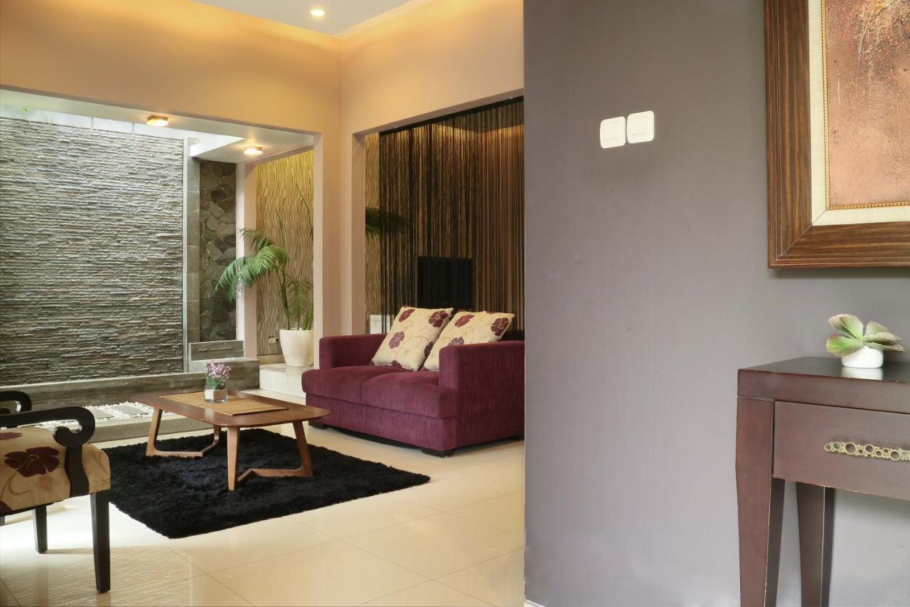 Rumah Teteh - Plemburan Kejayan Экстерьер фото